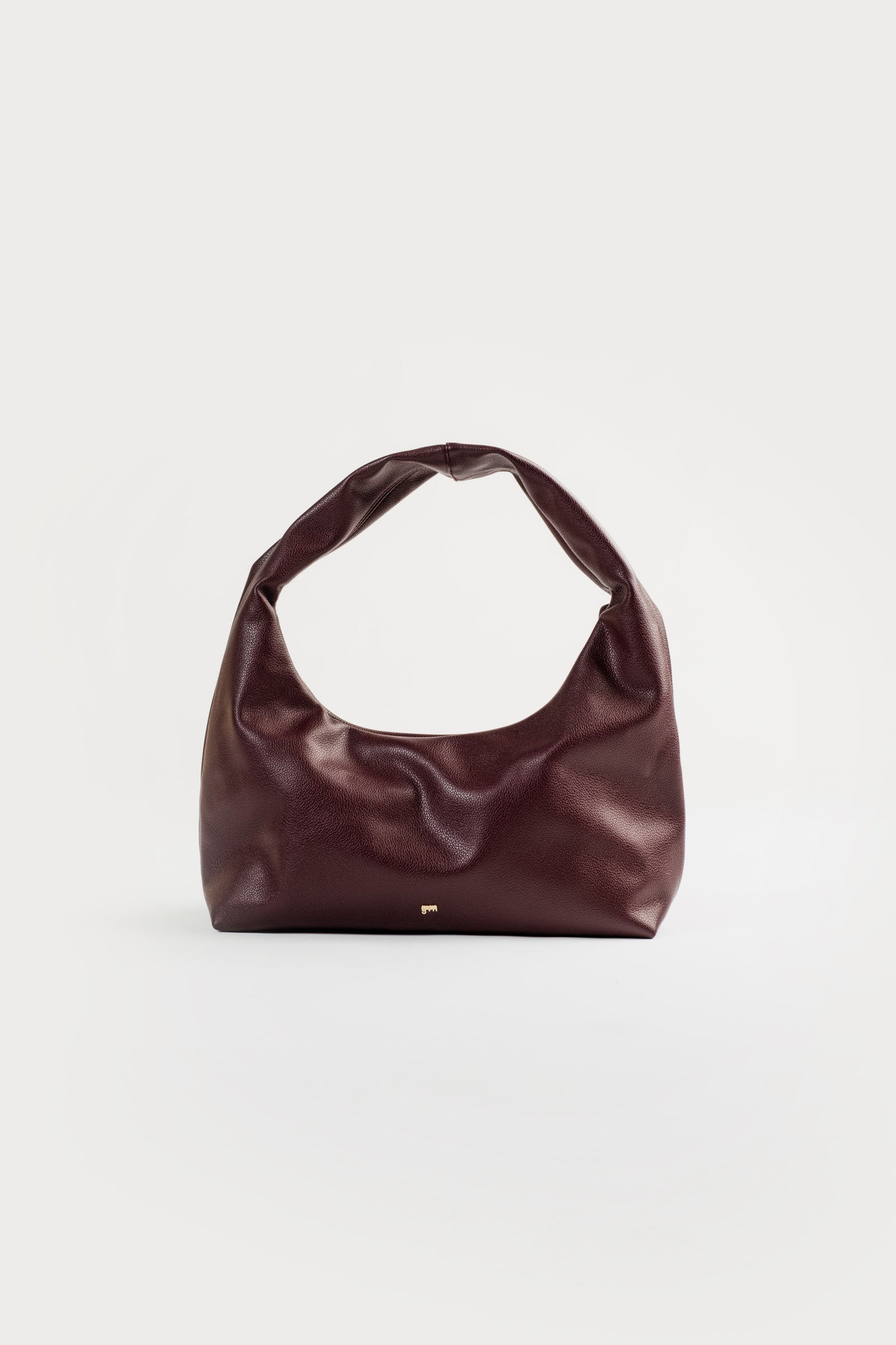 Medium Hobo Bag in Oxblood (Light Pebbled)