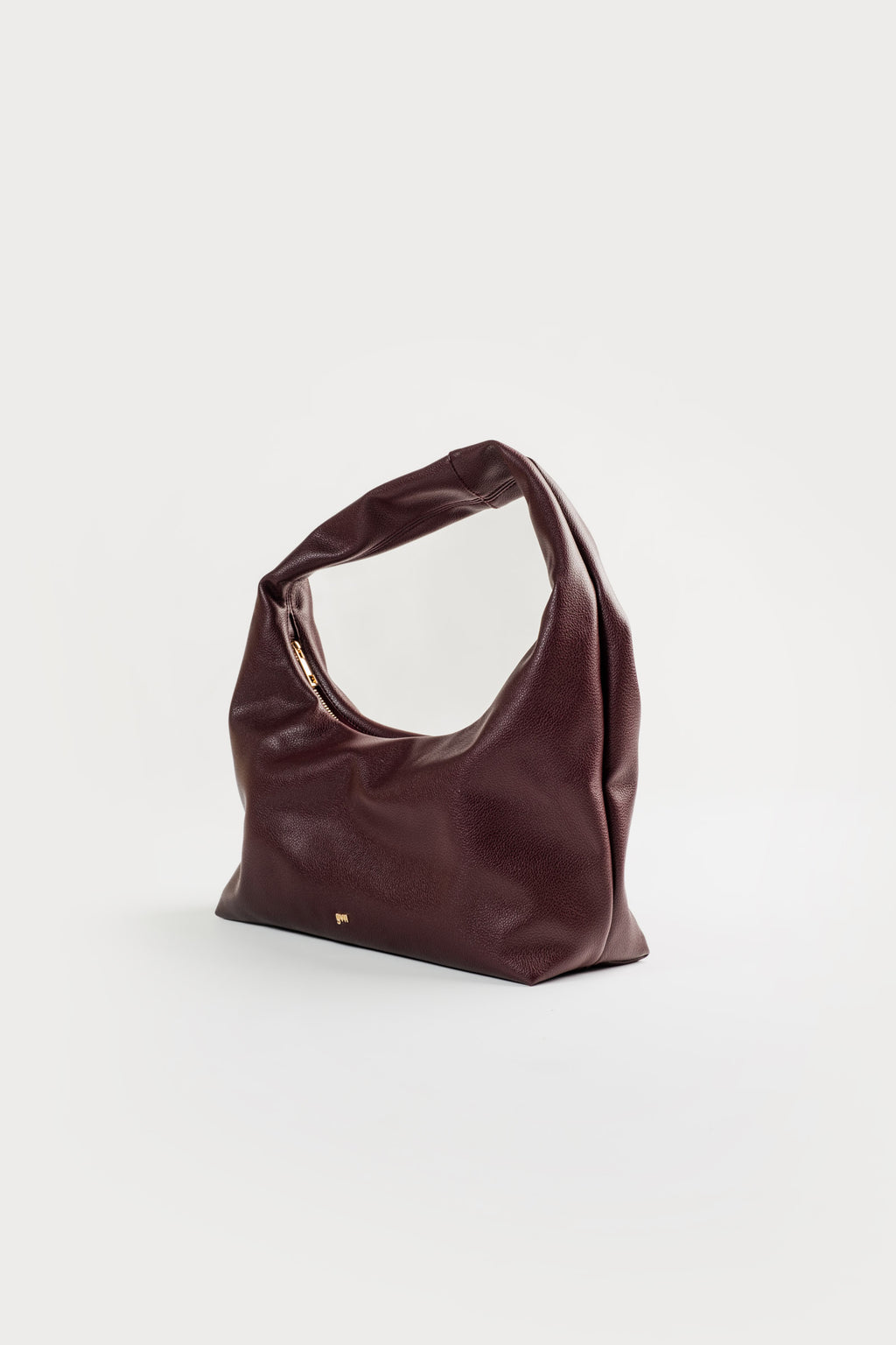 Medium Hobo Bag in Oxblood (Light Pebbled)