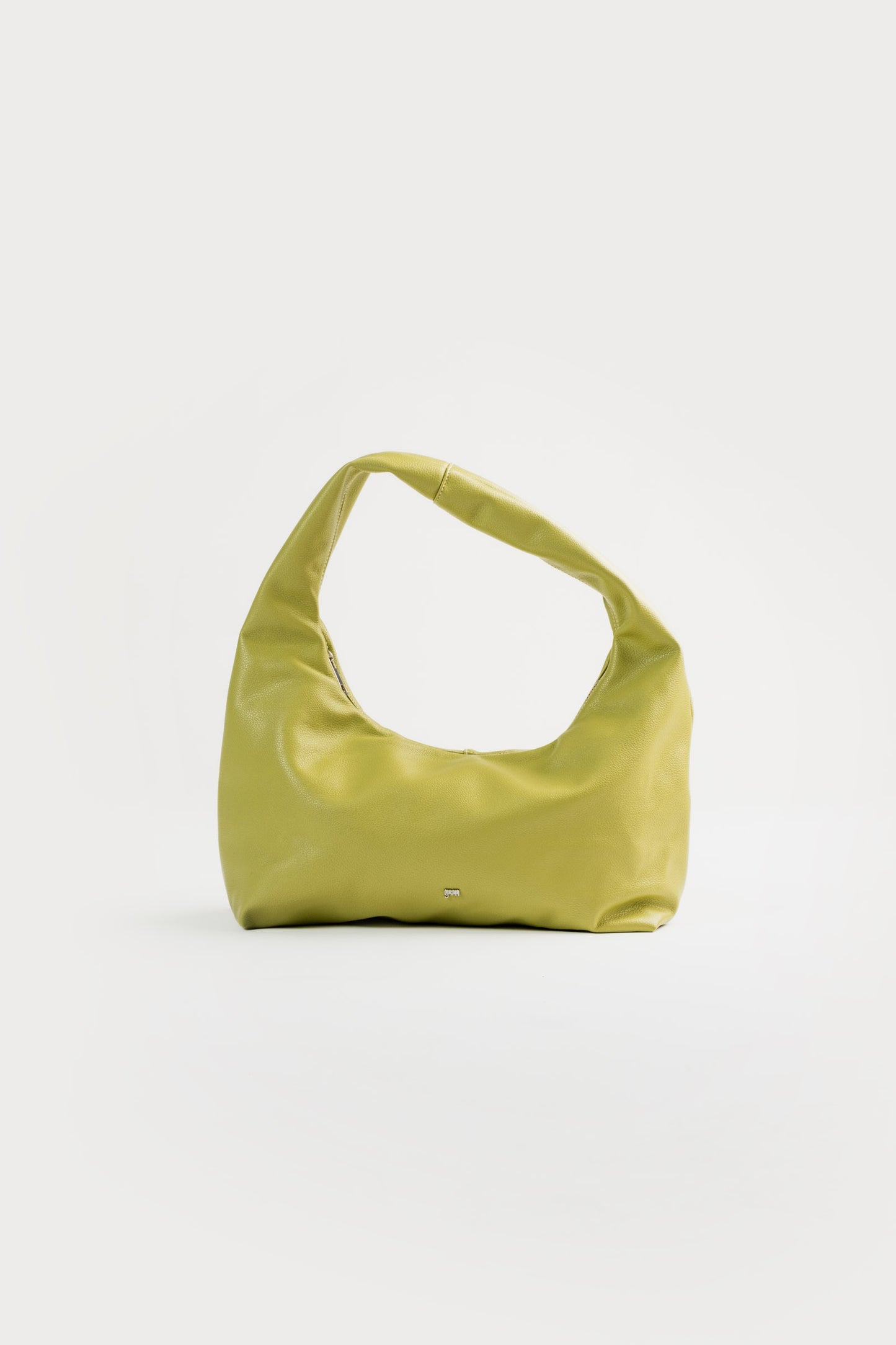 [ON HAND] Medium Hobo Bag in Pear (Light Pebbled)