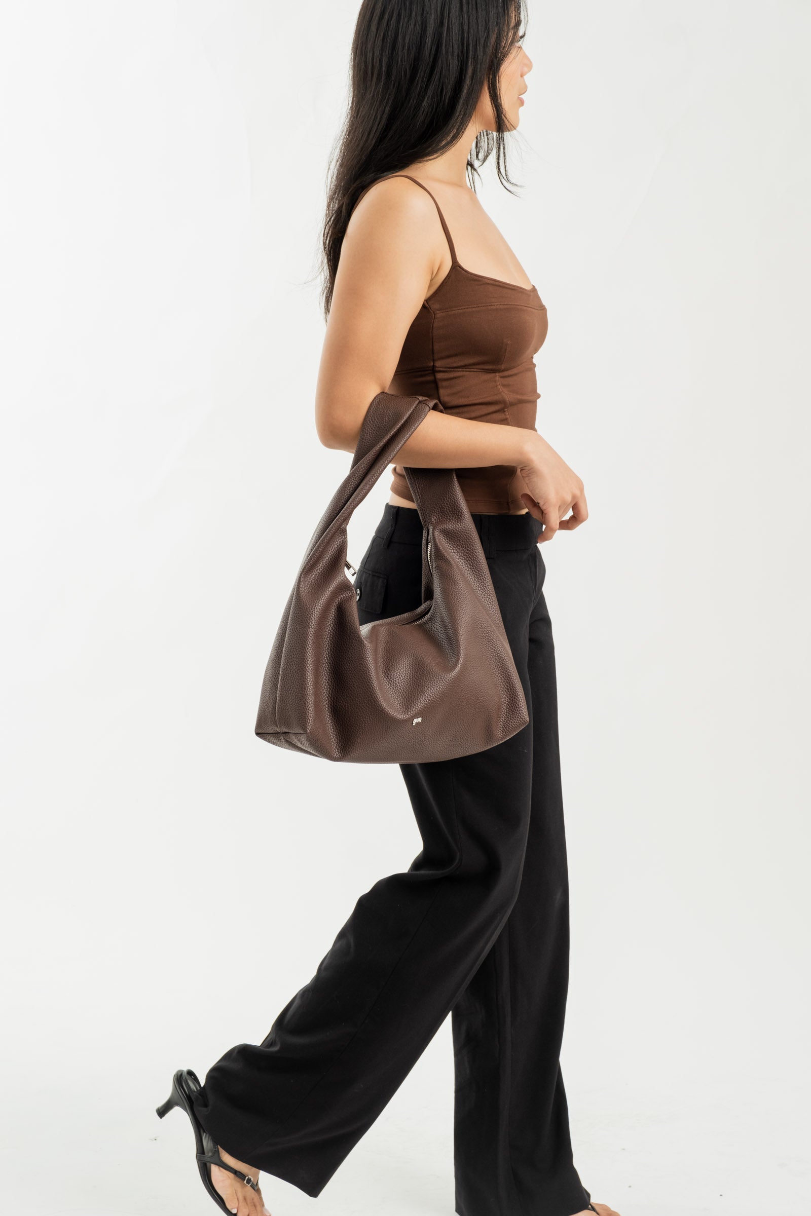 Medium Hobo Bag in Espresso (Heavy Pebbled)