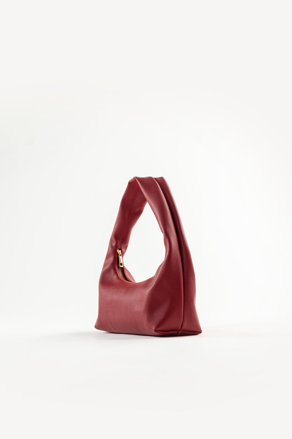 Small Hobo Bag in Chili (On Hand)