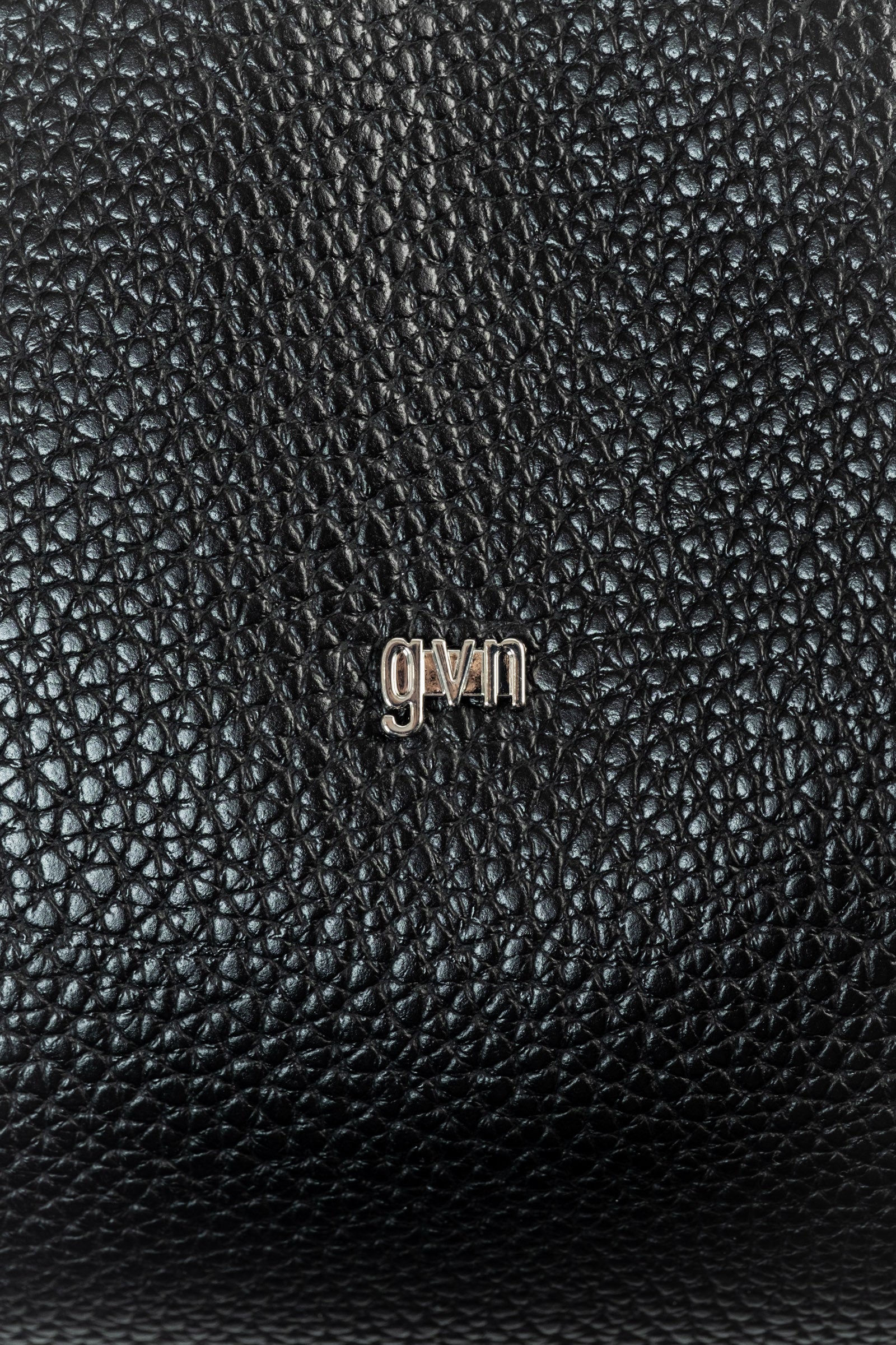 Medium Hobo Bag in Espresso (Heavy Pebbled)