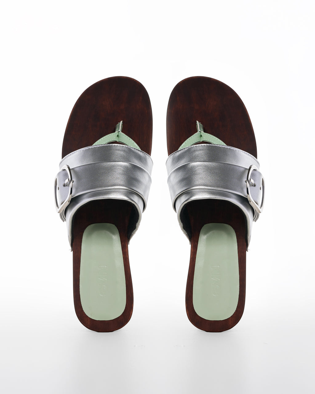 Buckle Platform in Mist