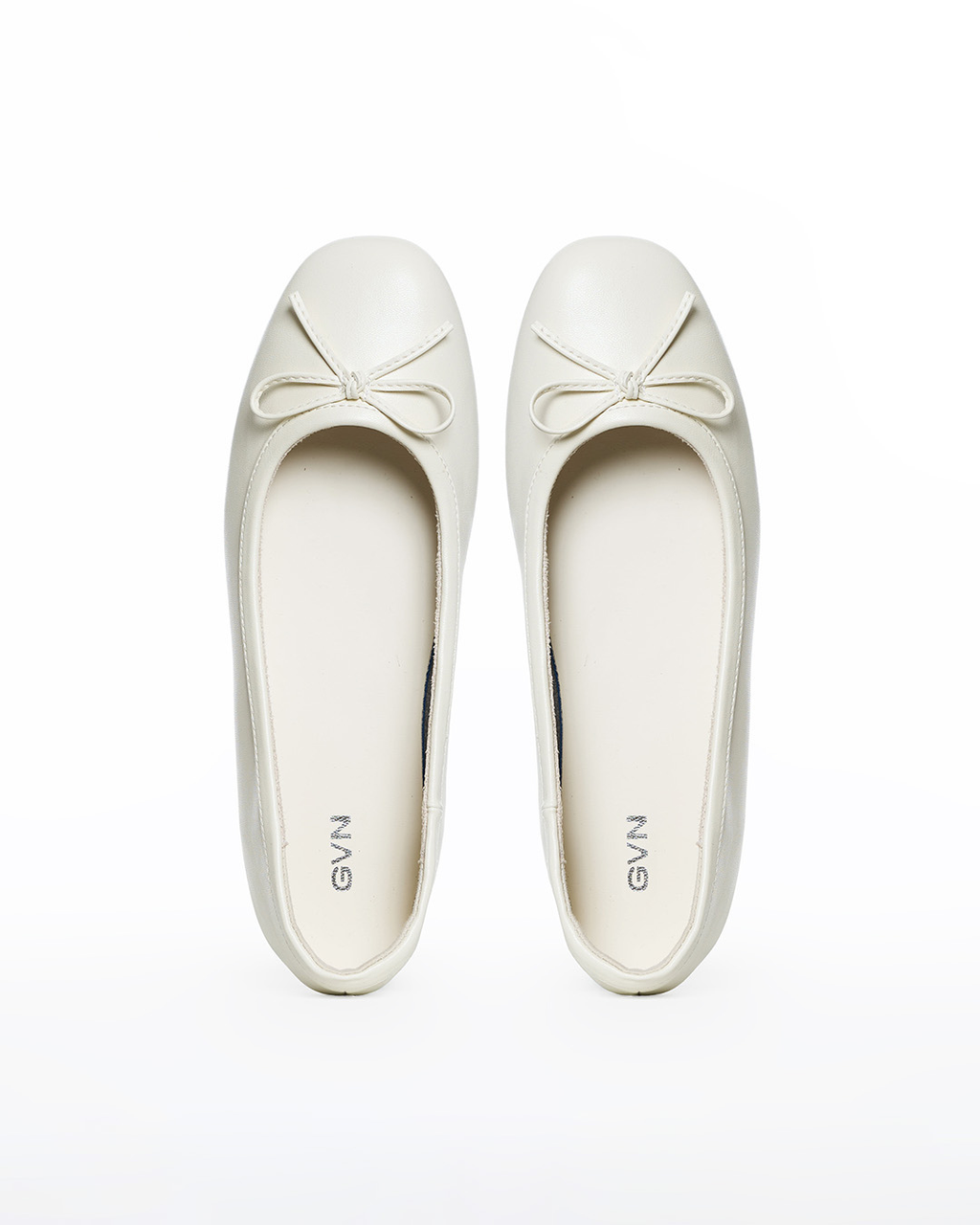 Ballet Flats in Eggshell