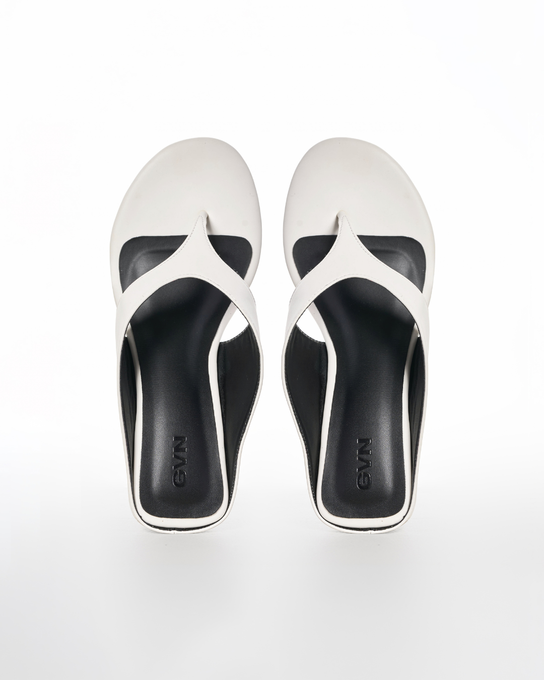 Slip Wedge in Leather Chalk (1.5")