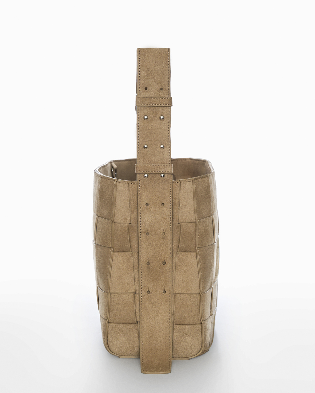 Large Woven Frame Bag in Suede Sand