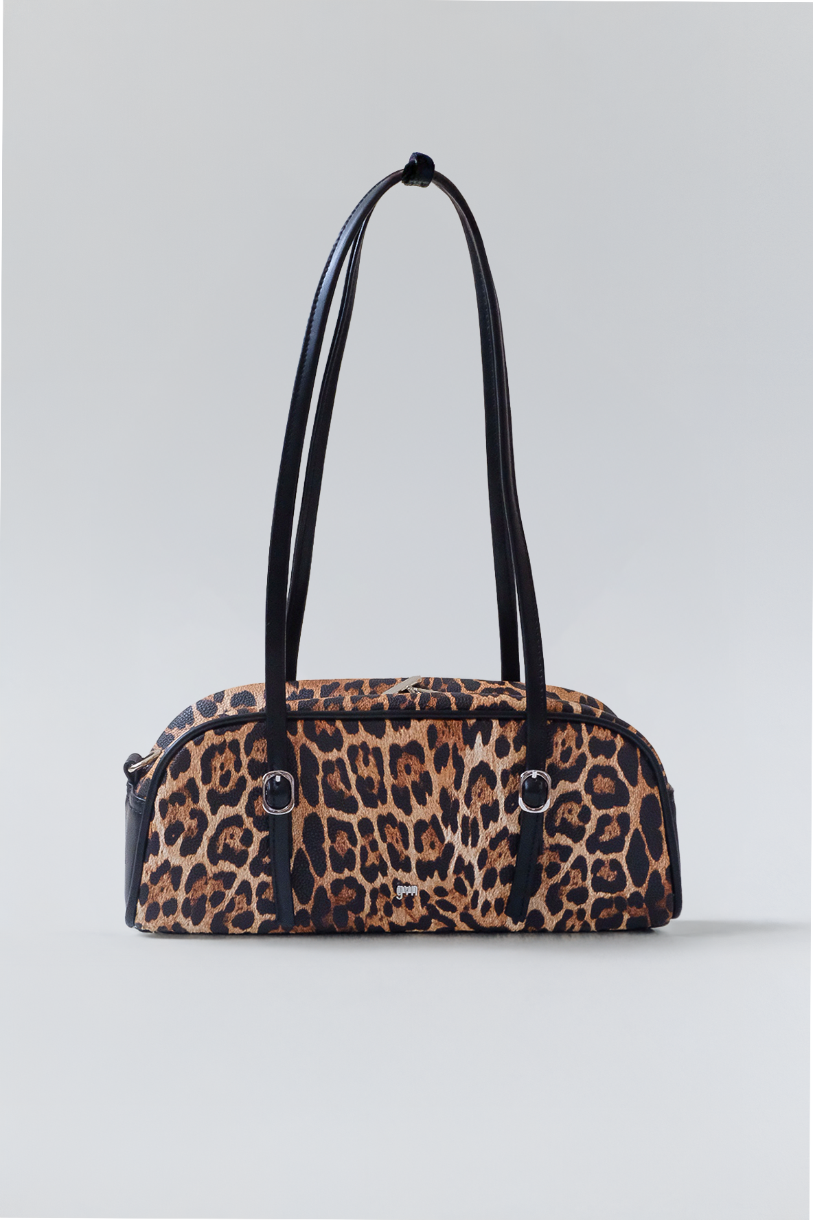 Baguette Bag in Leopard Print