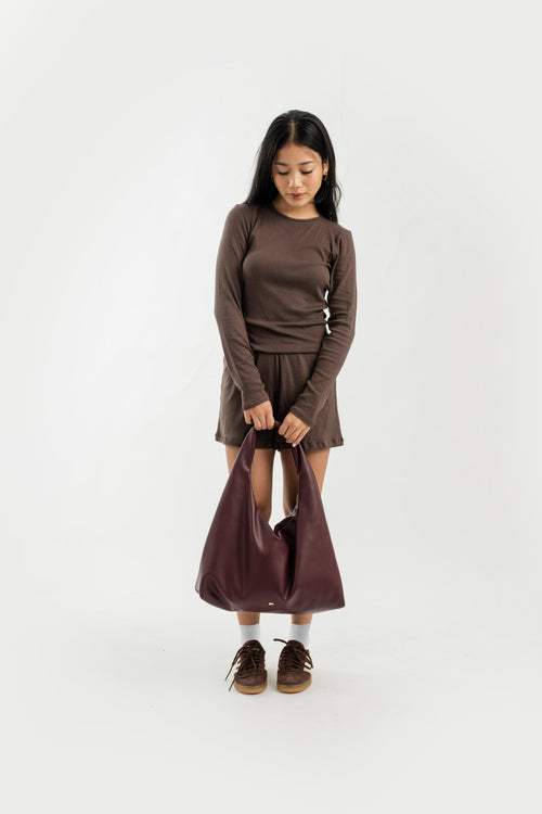 Large Hobo Bag in Oxblood (Light Pebbled)