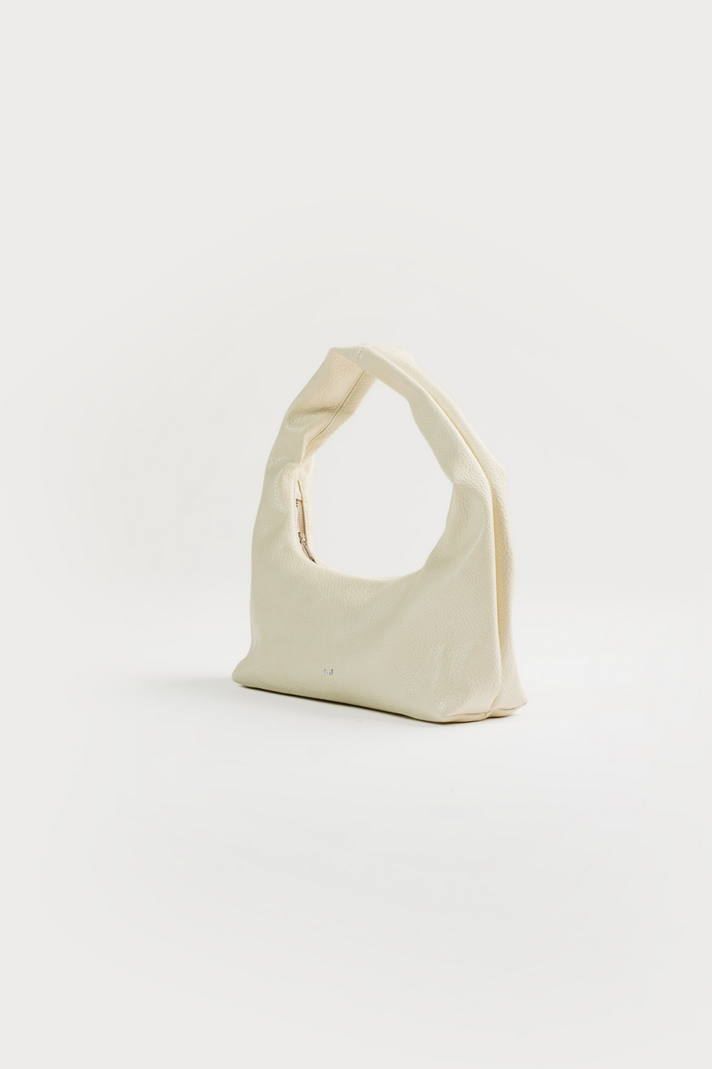 Small Hobo Bag in Eggshell (Heavy Pebbled)