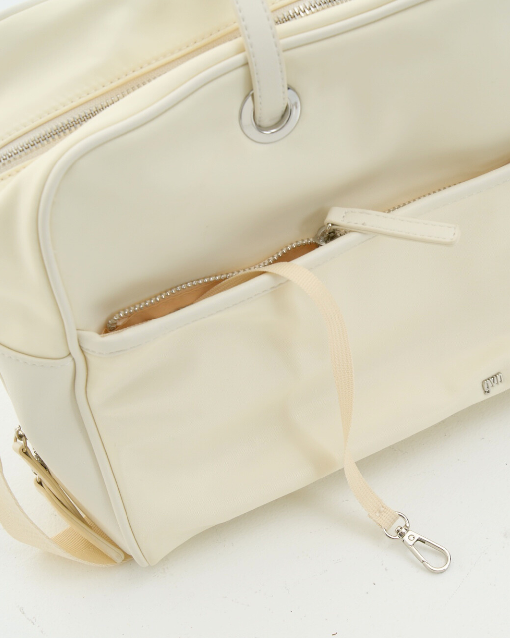 Limited Edition: Shape x GVN Bag in Clay