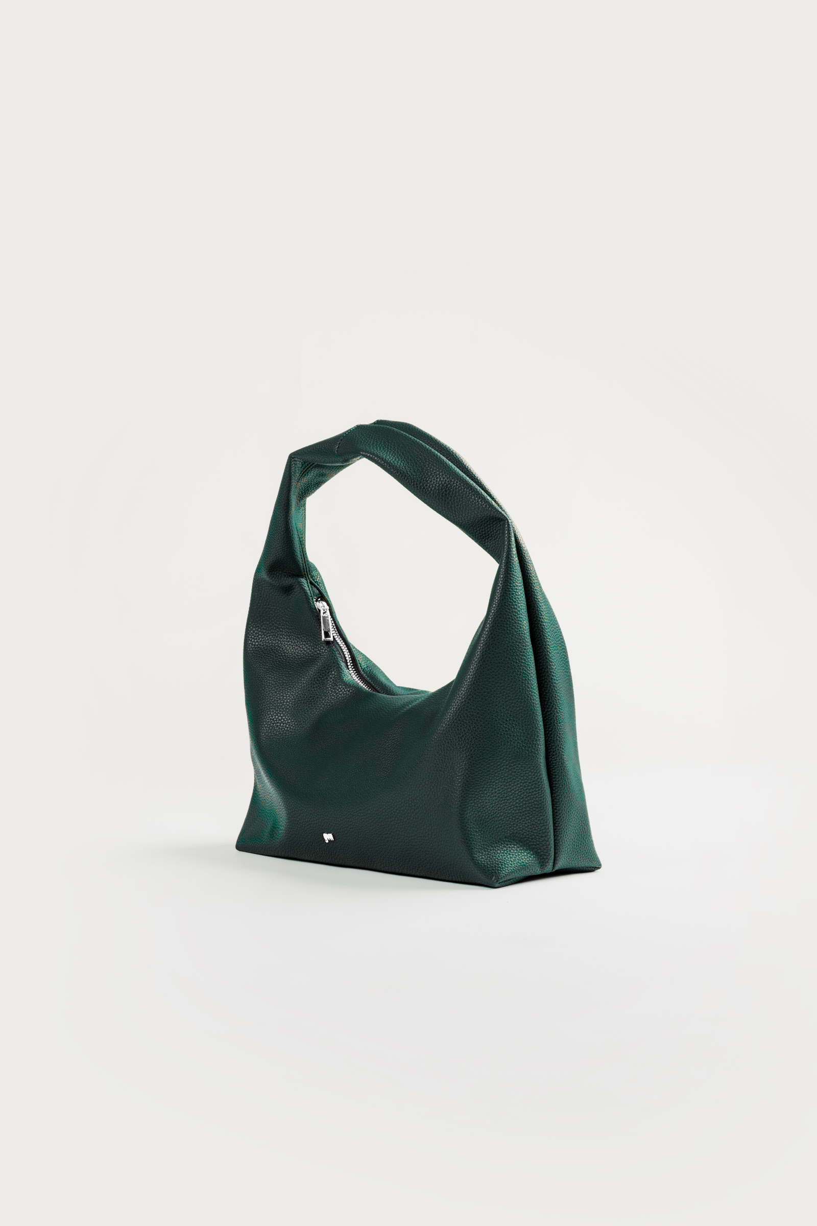 Medium Hobo Bag in Pine Green (Light Pebbled)