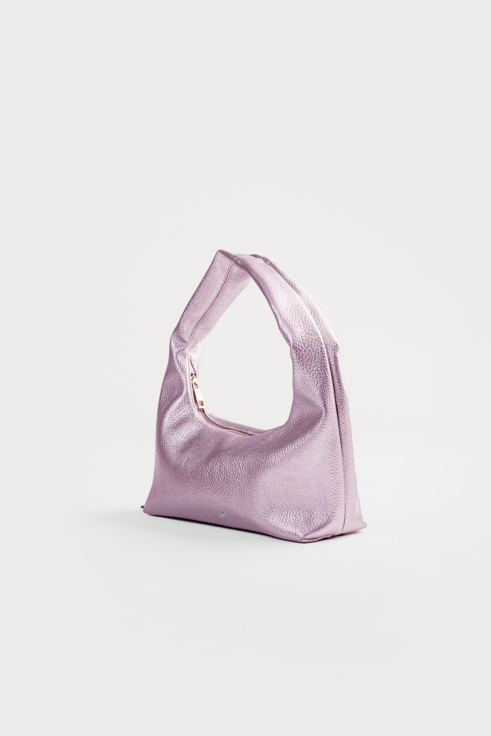 Small Hobo Bag in Metallic Pink (Heavy Pebbled)