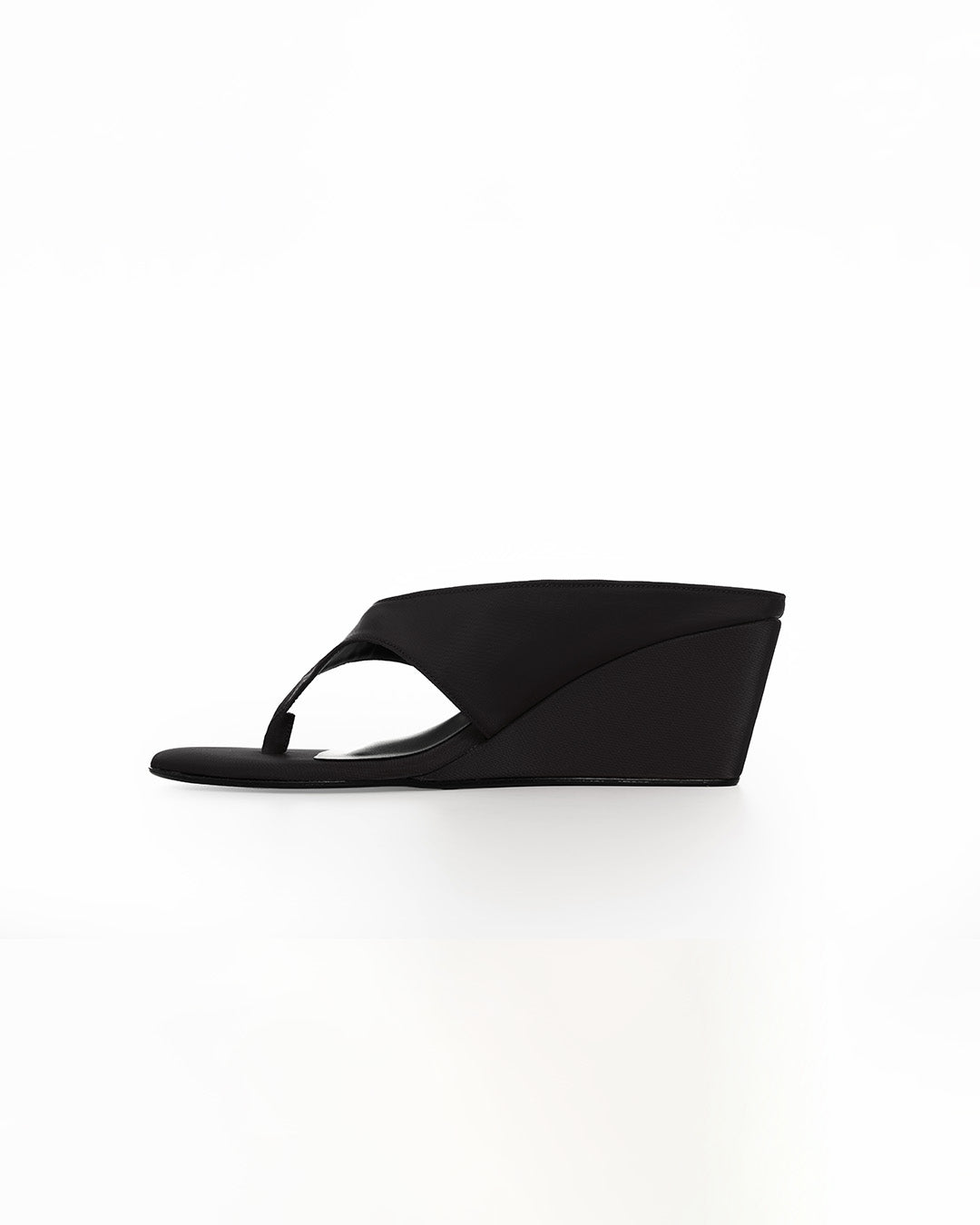Slip Wedge in Satin Onyx