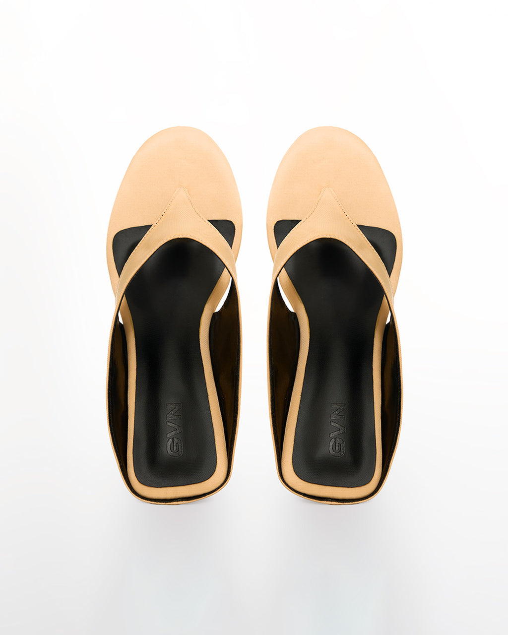 Slip Wedge in Satin Sandy